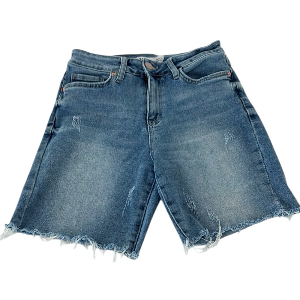 YMI Denim Bermuda Shorts Stretchy High Rise Dream Fit Size 29/9 Inseam 7.5”